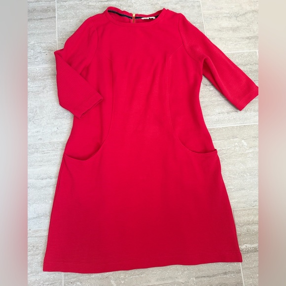 Boden Dresses & Skirts - Boden Red Textured Shift Dress Pockets 3/4 Sleeve Work Office Size 14 L